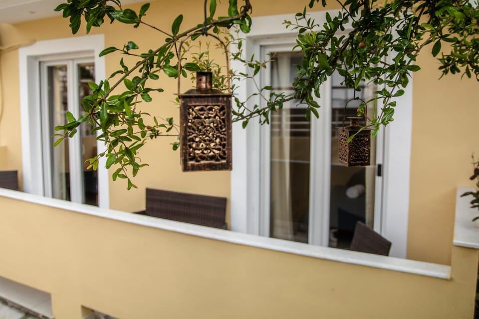 Patio, Day, View (from property/room), Balcony/Terrace