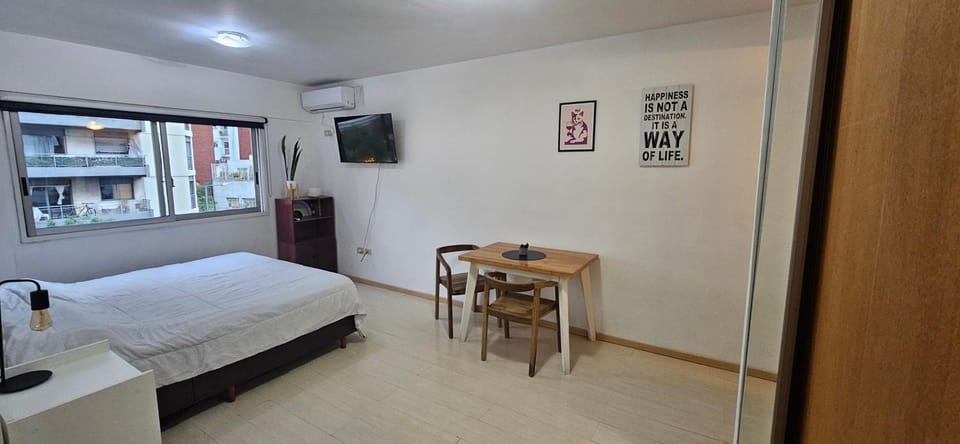 Cómodo monoambiente en Palermo cama King Seguridad 24 h Apartment in Buenos Aires