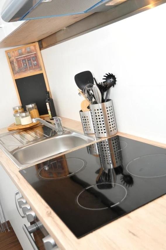Kitchen or kitchenette, stove