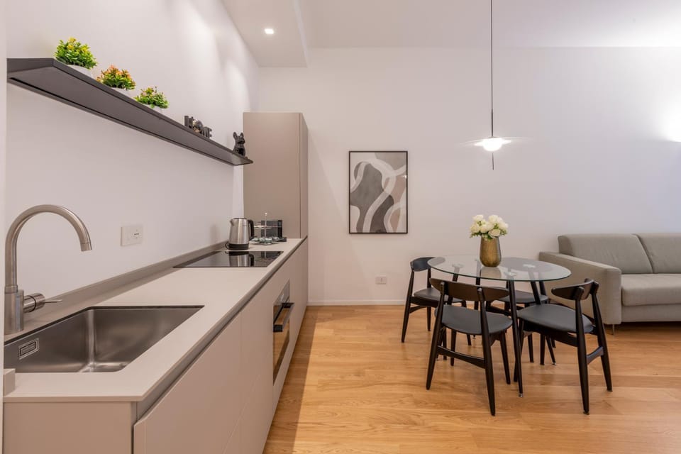 Milan Royal Suites Duomo Apartment in Milan
