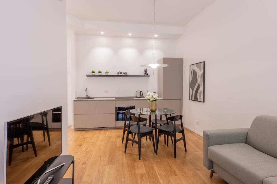 Milan Royal Suites Duomo Apartment in Milan
