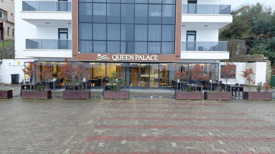 Property building, Location