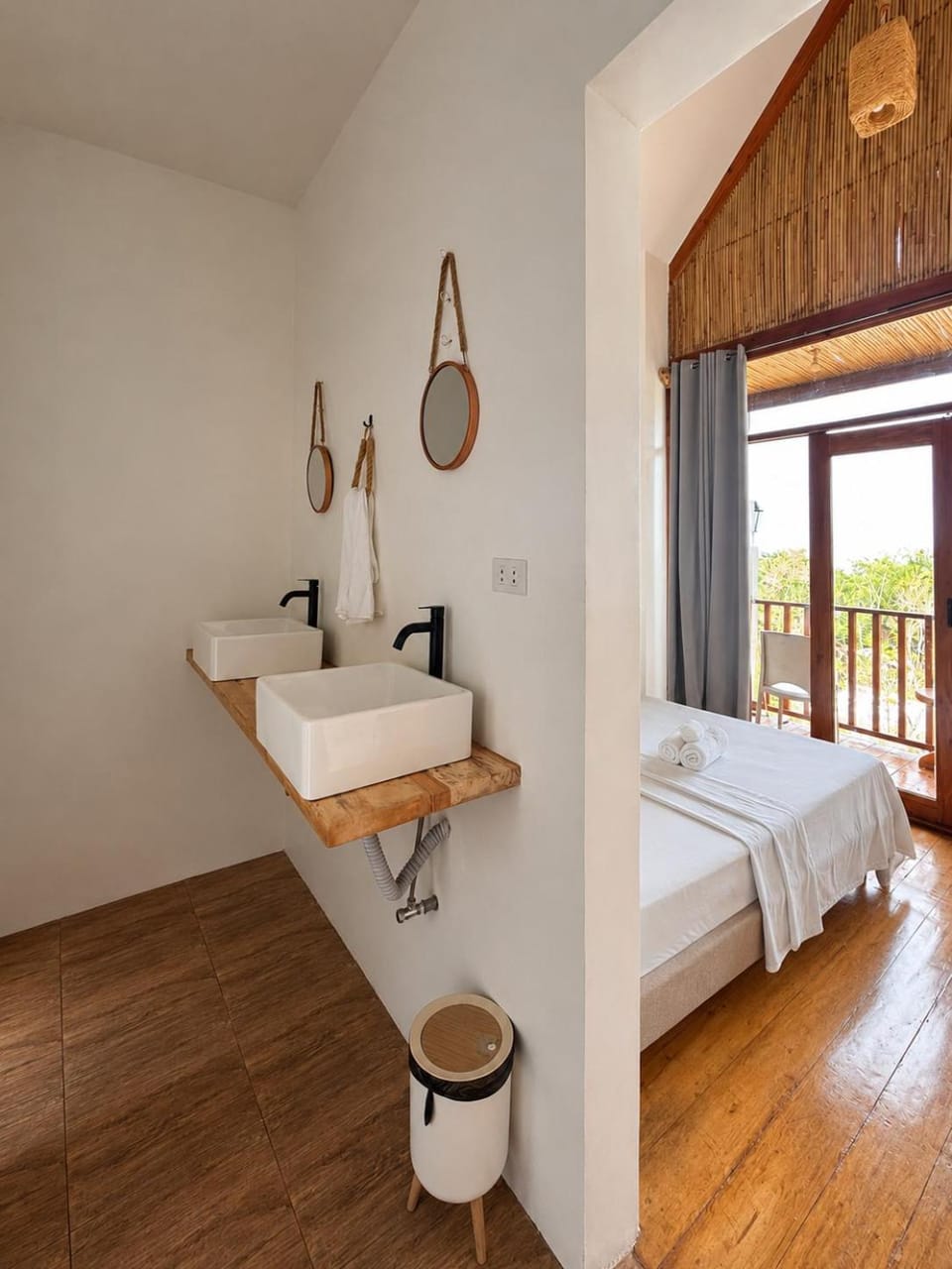 MHARI Bungalows and Rooms Apartment in Siquijor