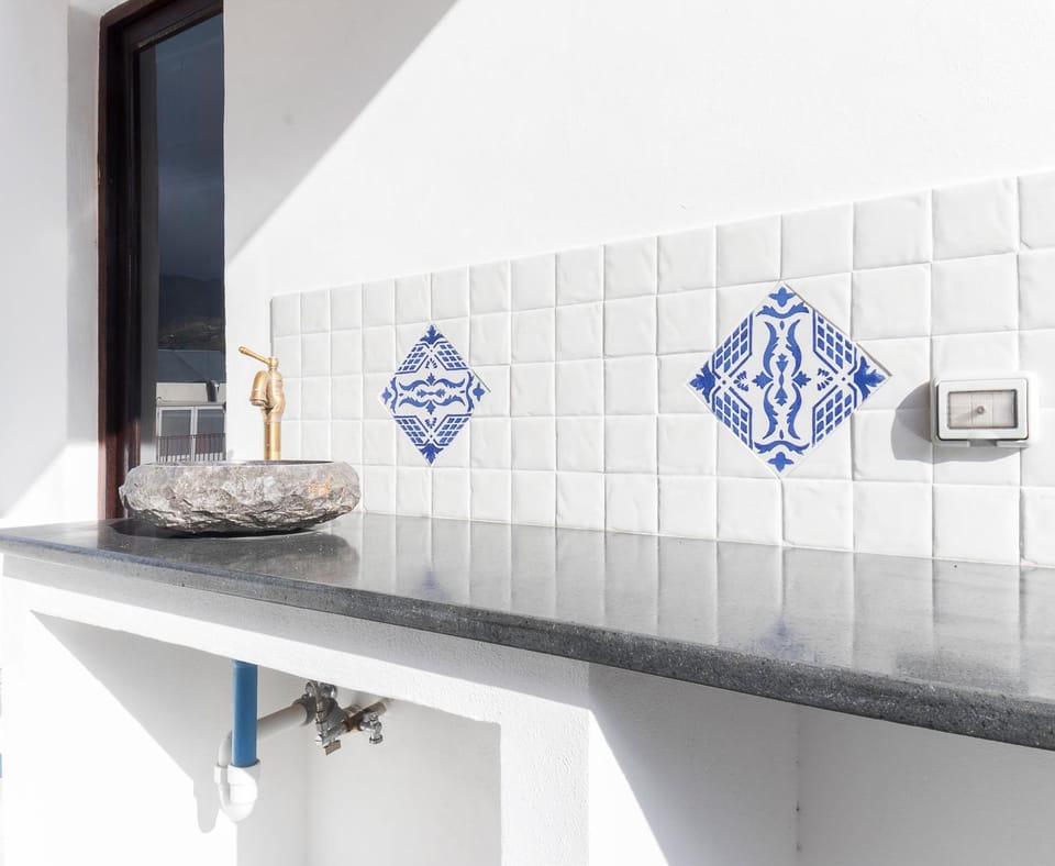 Property building, Kitchen or kitchenette
