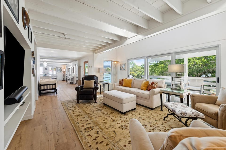 213 W Indian - Unique Pool House -Central Location House in Folly Beach