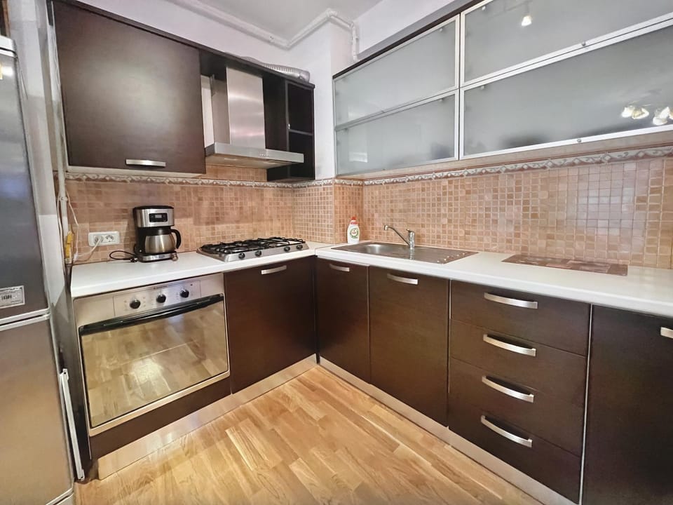 Kitchen or kitchenette, pet friendly, stove