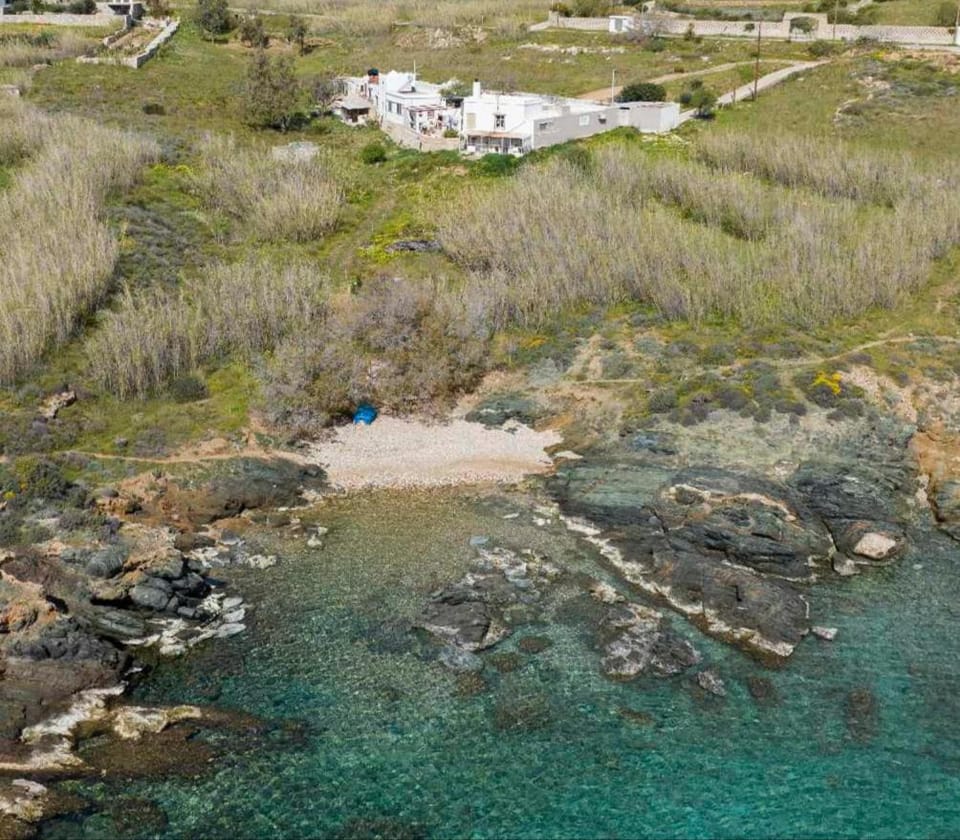 Peristeronas House in Decentralized Administration of the Aegean