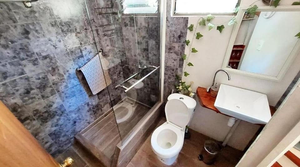 Shower, Toilet, Bathroom, Bath, heating