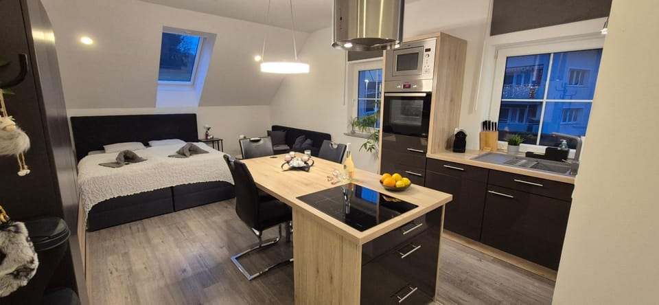Dining area, Bedroom