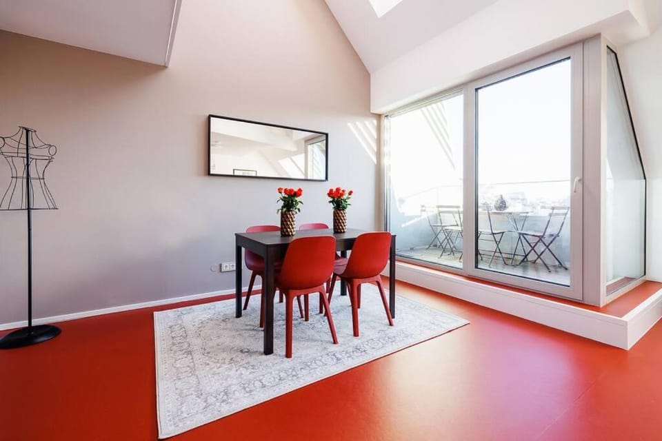 Julius 25 - Modern Comfort, 5 Mins to City Center Apartment in Vienna