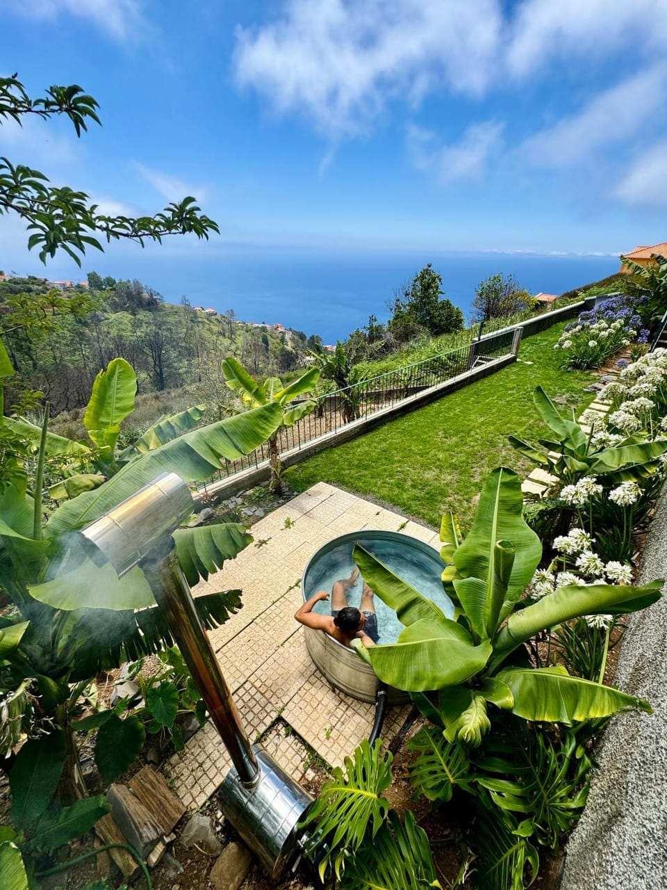 Garden, Hot Tub, Garden view, Sea view