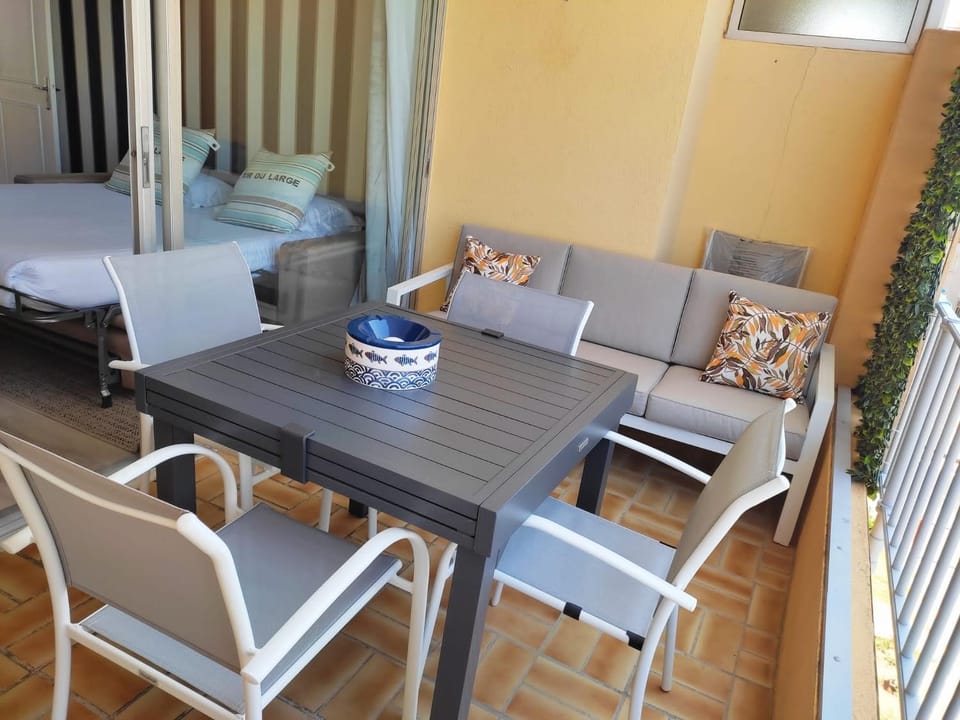 Appart cosy calme Coté port & plage Canet Apartment in Canet-en-Roussillon