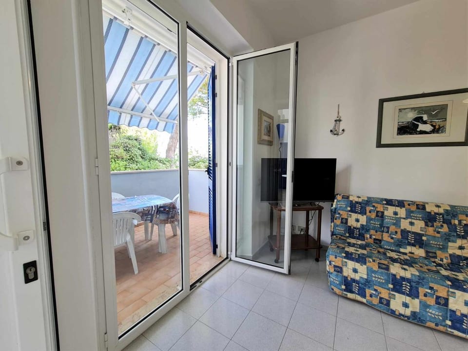 R31 - Numana: trilocale con terrazzo vista mare Apartment in Numana