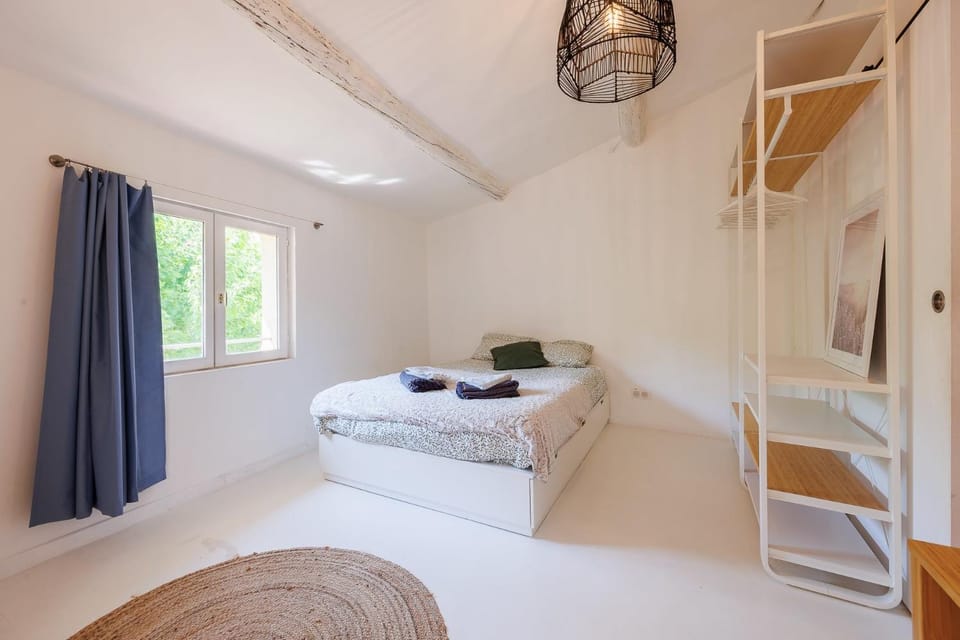 Photo of the whole room, Seating area, Bedroom, wardrobe