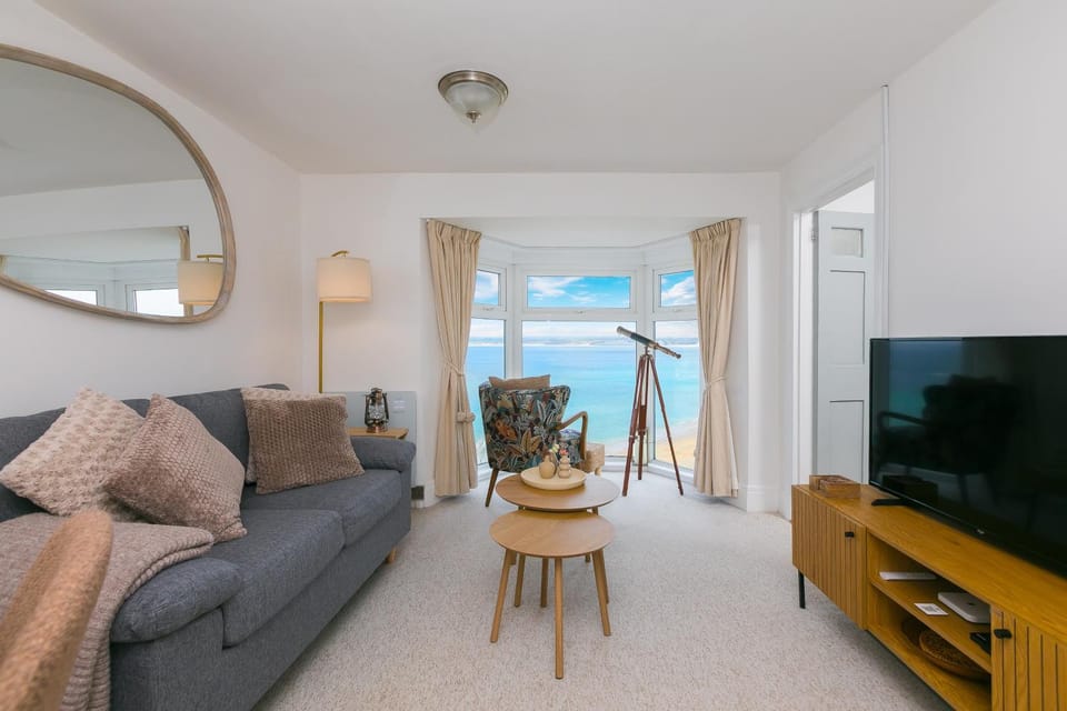 Living room, Seating area, Sea view, Sea view, Sunrise, Sunset