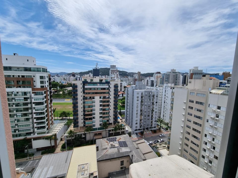 Bird's eye view, Street view, Location
