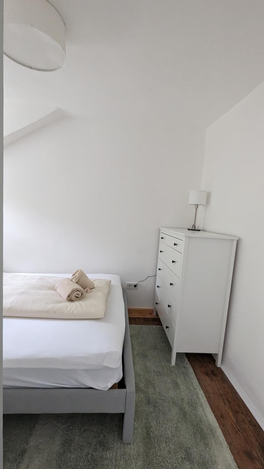 Bed, Photo of the whole room, Bedroom, wardrobe