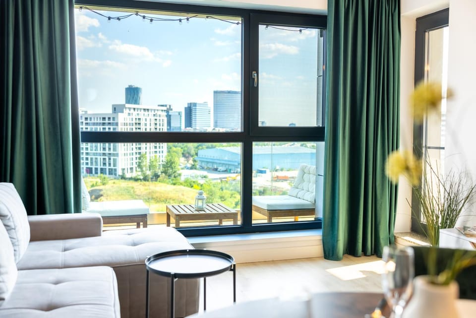 Balcony/Terrace, City view