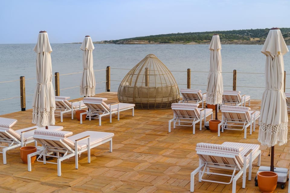 Day, Natural landscape, Beach, Sea view, sunbed