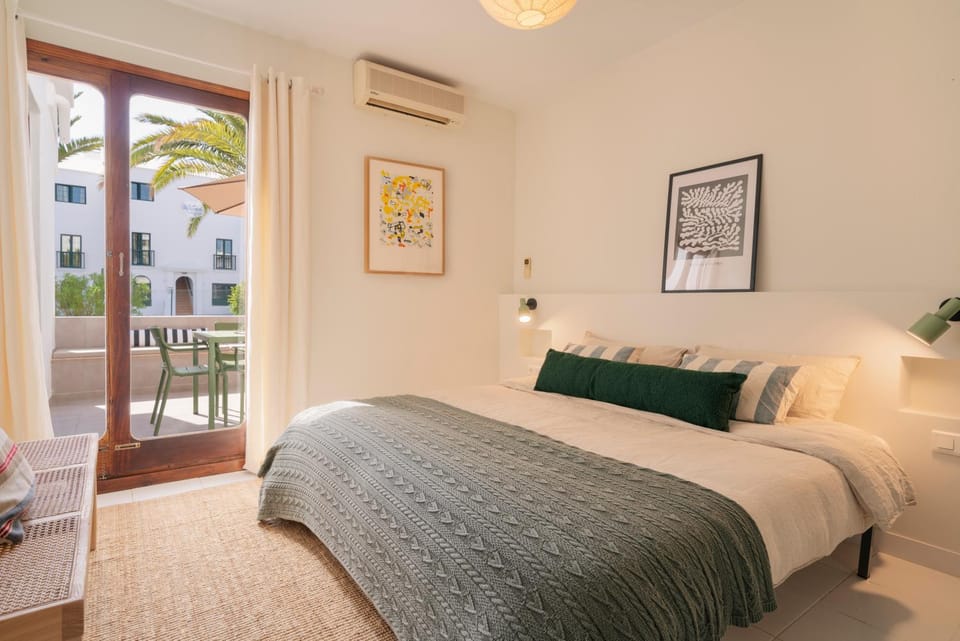 Lanzarote Beach Apartments, CASA BRUNA Apartment in Costa Teguise