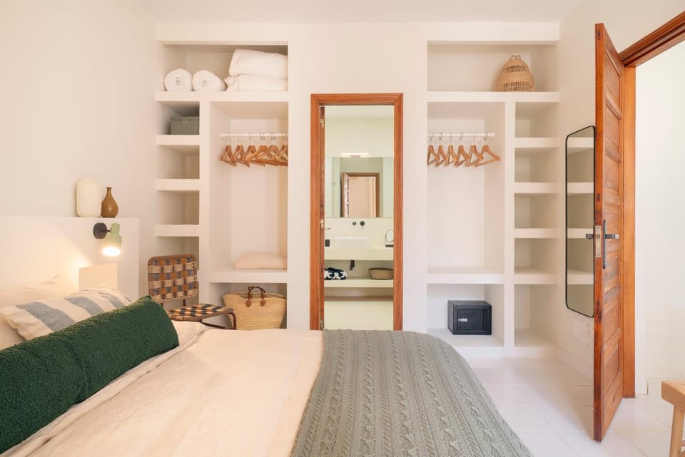 Lanzarote Beach Apartments, CASA BRUNA Apartment in Costa Teguise