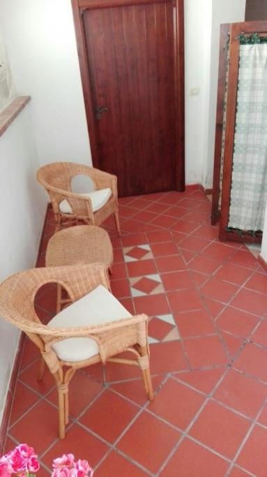 Seating area
