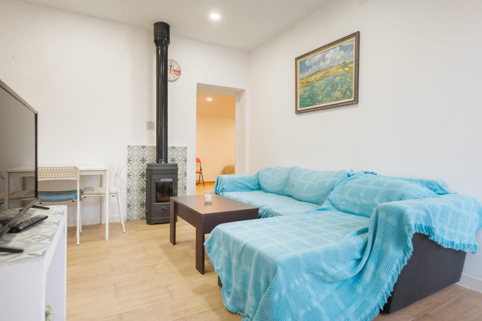 Living room, Bedroom