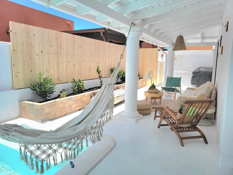 Patio, Pool view, Swimming pool, sunbed
