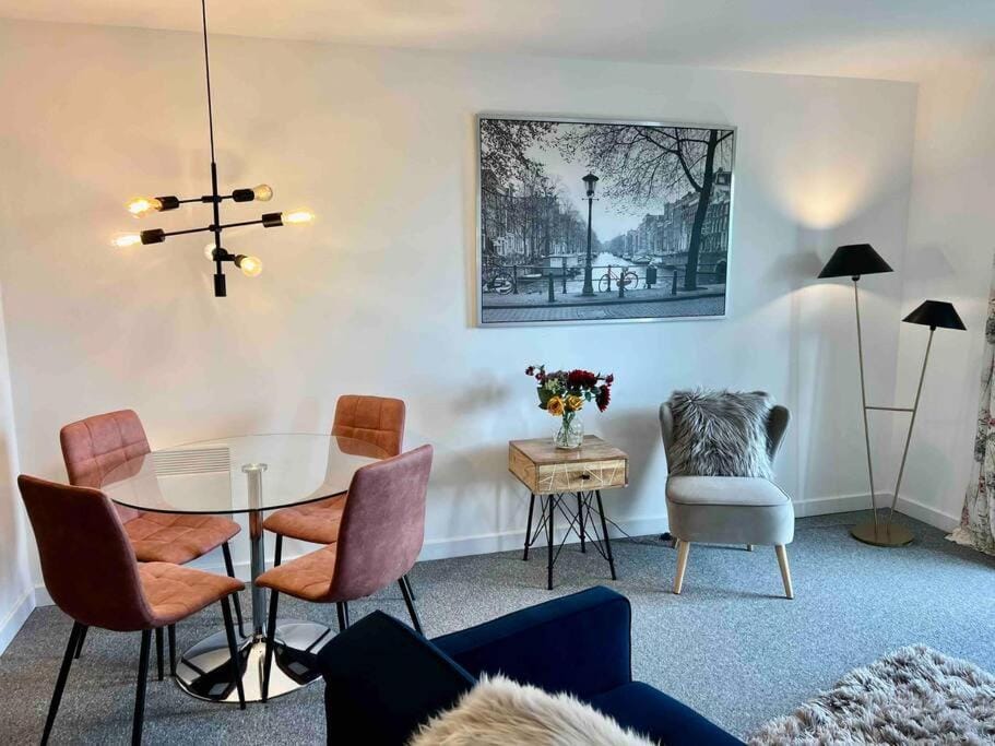 Home2home - Mill Park Apartment in Cambridge