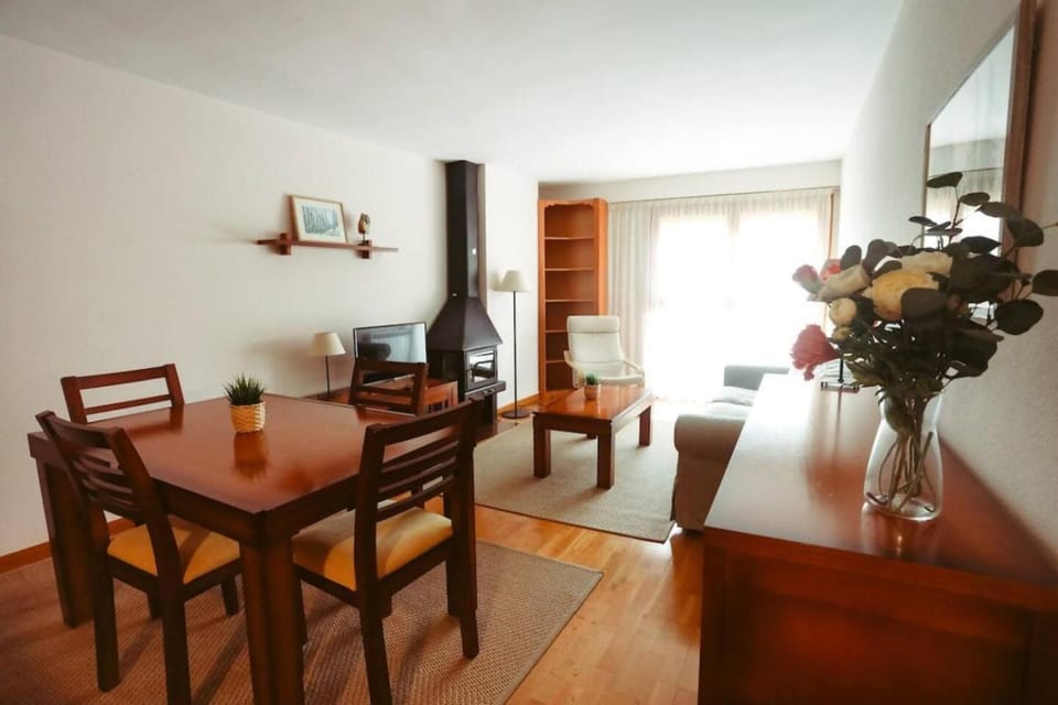 Fuente Espadilla by Cardi Suites Apartment in Sallent de Gállego