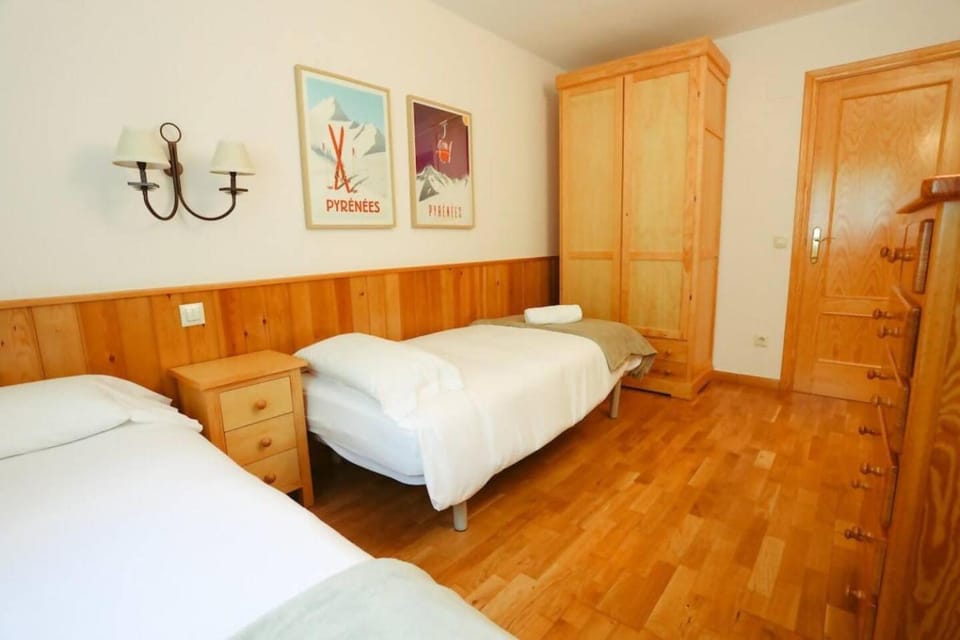 Fuente Espadilla by Cardi Suites Apartment in Sallent de Gállego