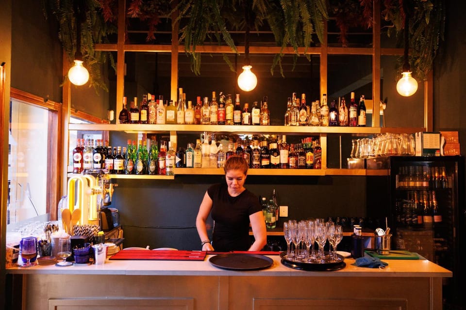 Restaurant/places to eat