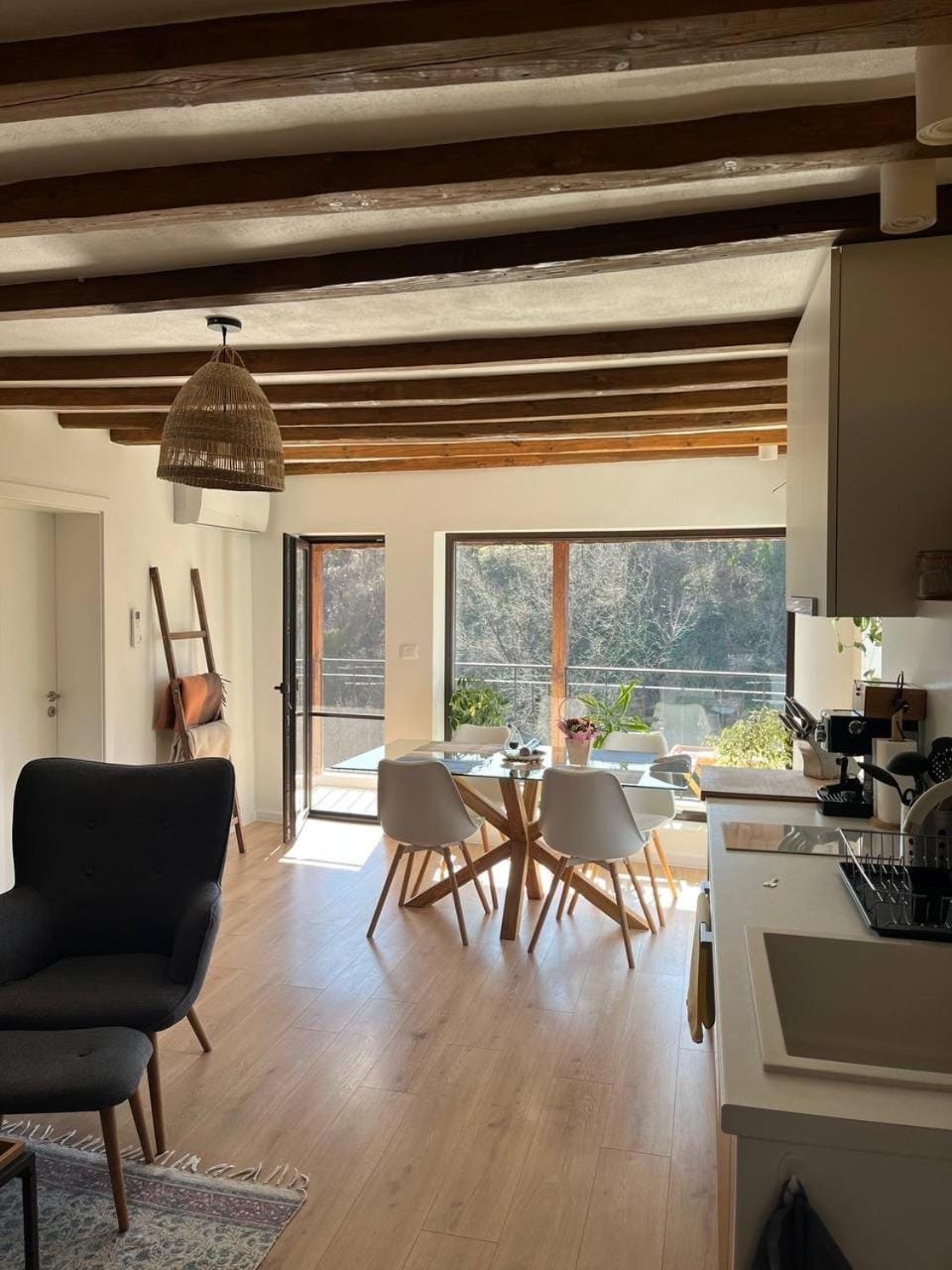 Spring-Пролет Apartment, Old Town, Veliko Tărnovo Apartment in Veliko Tarnovo