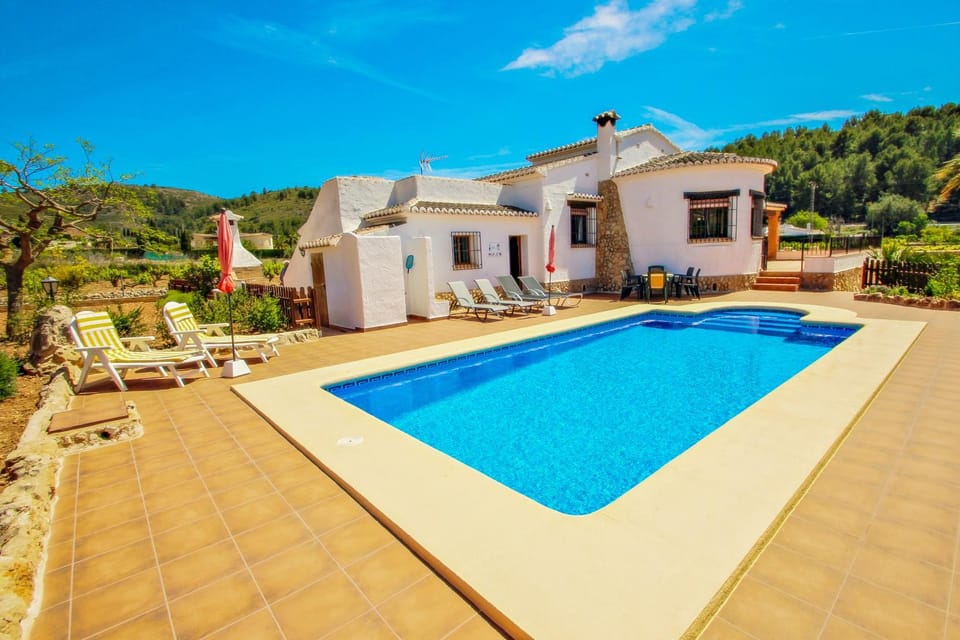 Quicano - magnificent views and private pool in Lliber Villa in Marina Alta