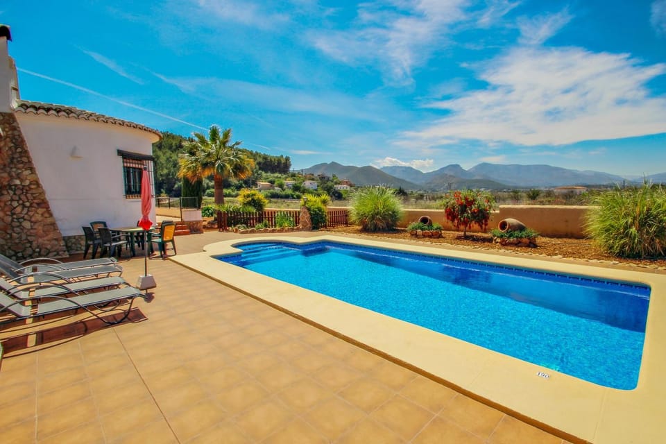 Quicano - magnificent views and private pool in Lliber Villa in Marina Alta