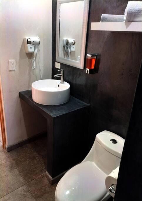 Toilet, Bathroom