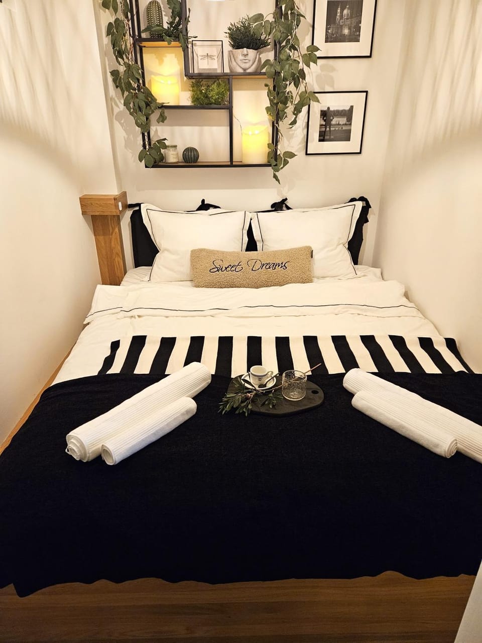 Design Apt in Old Town-Free Parking-Balcony Apartment in Bratislava
