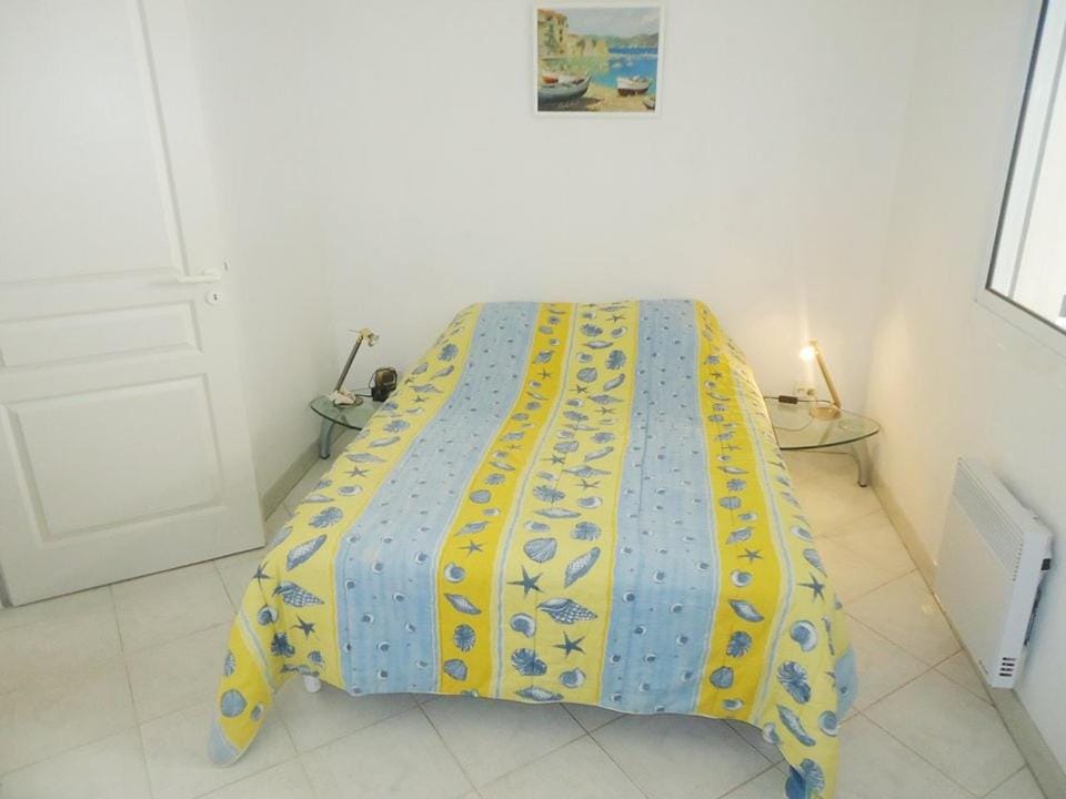 Bel appartement face mer 100m plages Apartment in Cavalaire-sur-Mer