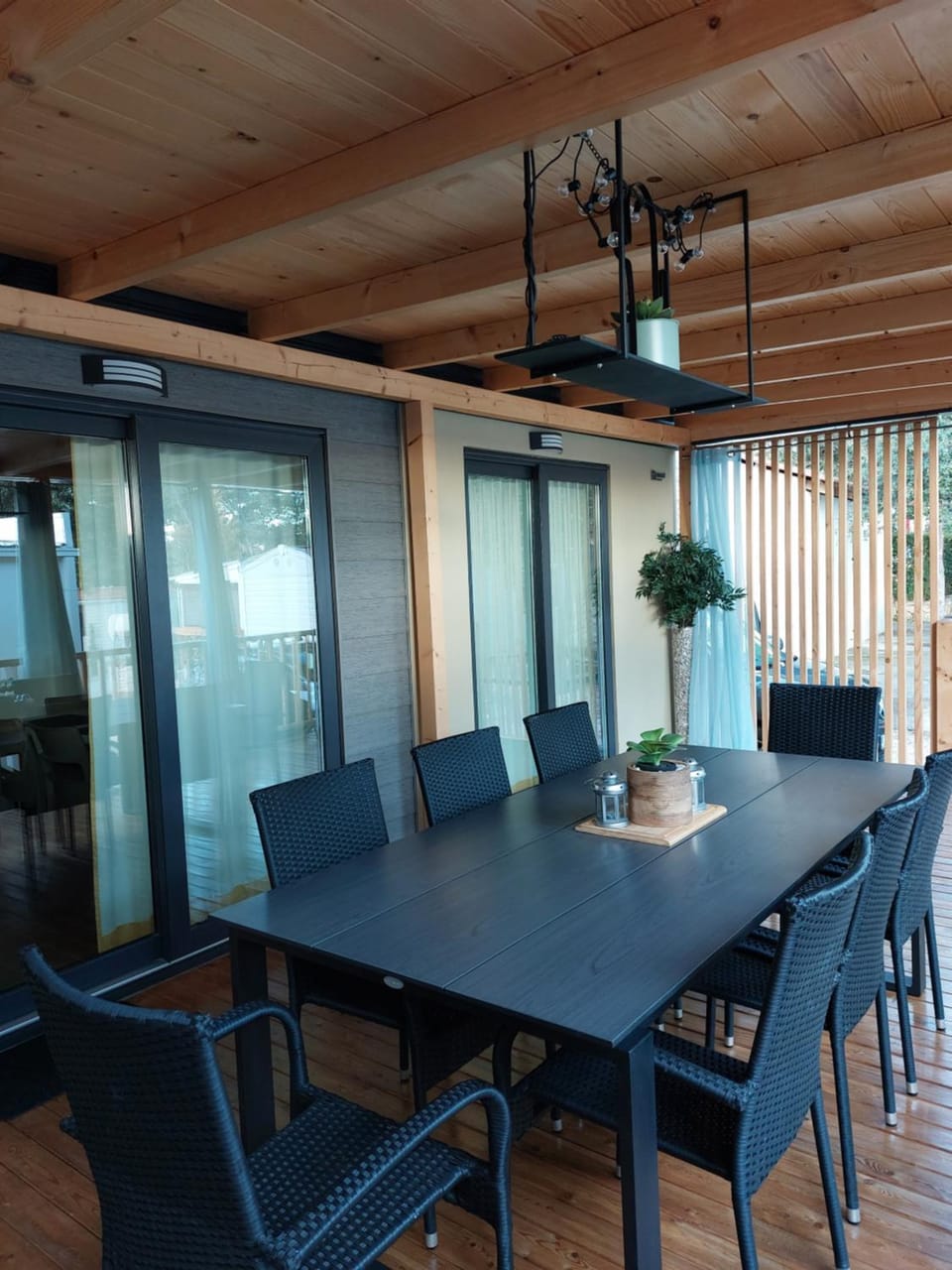 Balcony/Terrace, Dining area