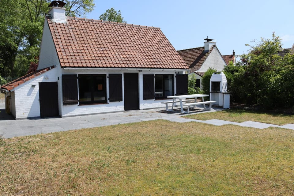 Property building, Balcony/Terrace