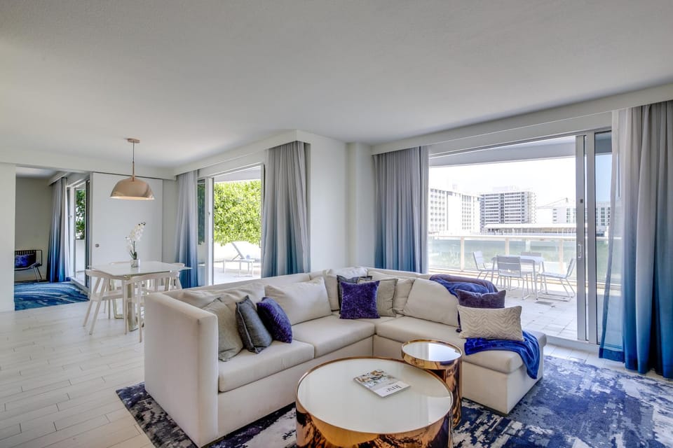 Fort Lauderdale Condo w/ Veranda + Ocean View! House in Fort Lauderdale
