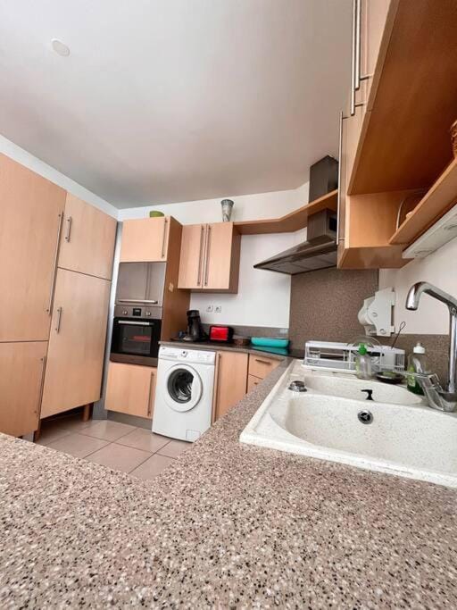 Grand Appartement lumineux Apartment in Canet-en-Roussillon