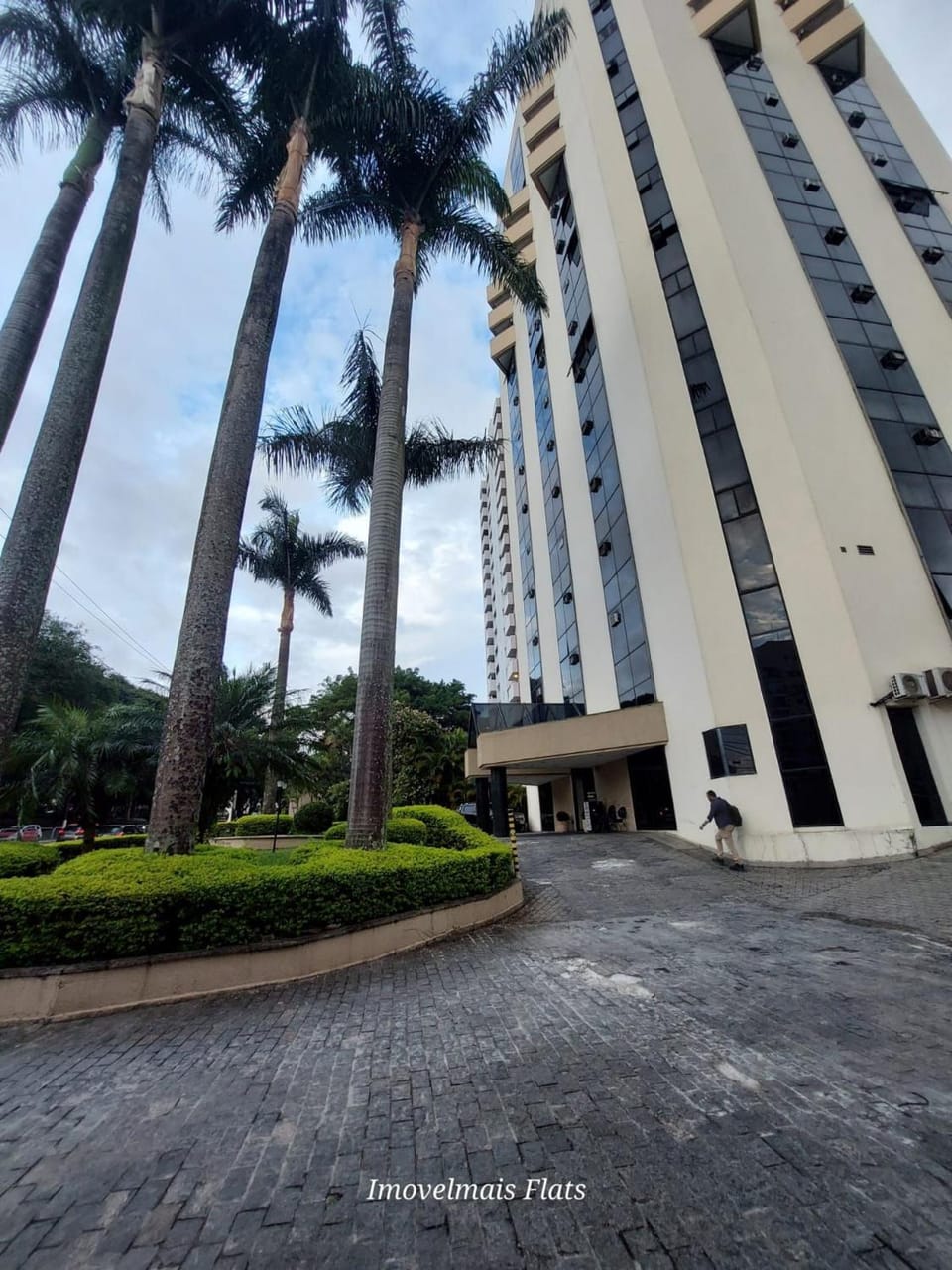 Property building, Facade/entrance