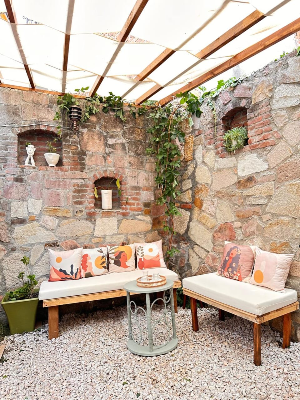 Seating area