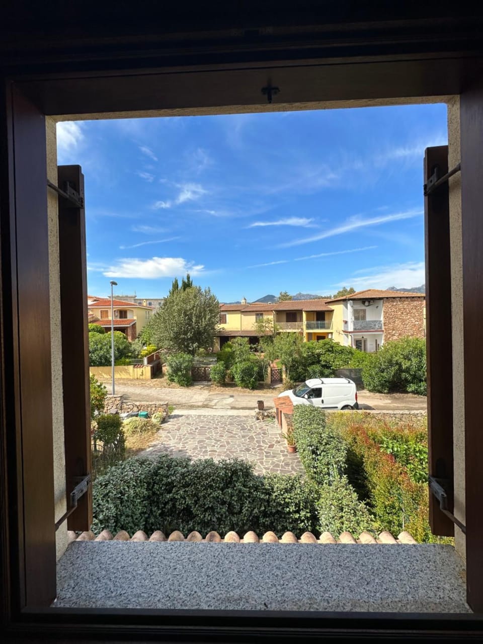 Property building, Day