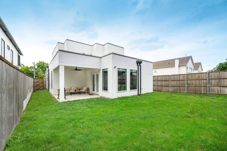 Glam Paradise 5BRs Downtown Dallas House in Dallas