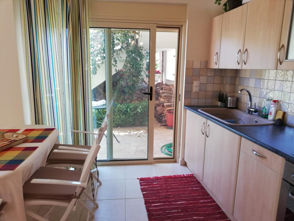 ALTHEA HOLIDAY STUDIO Apartment in East Attica Regional Unit, Greece