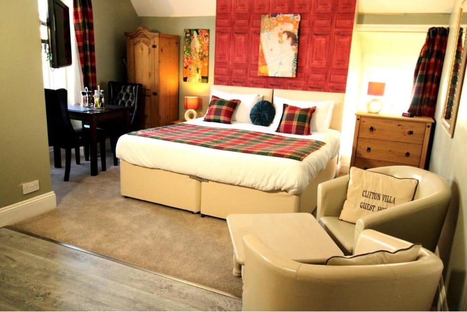 Clifton Villa Guest House Bed and Breakfast in Llandudno