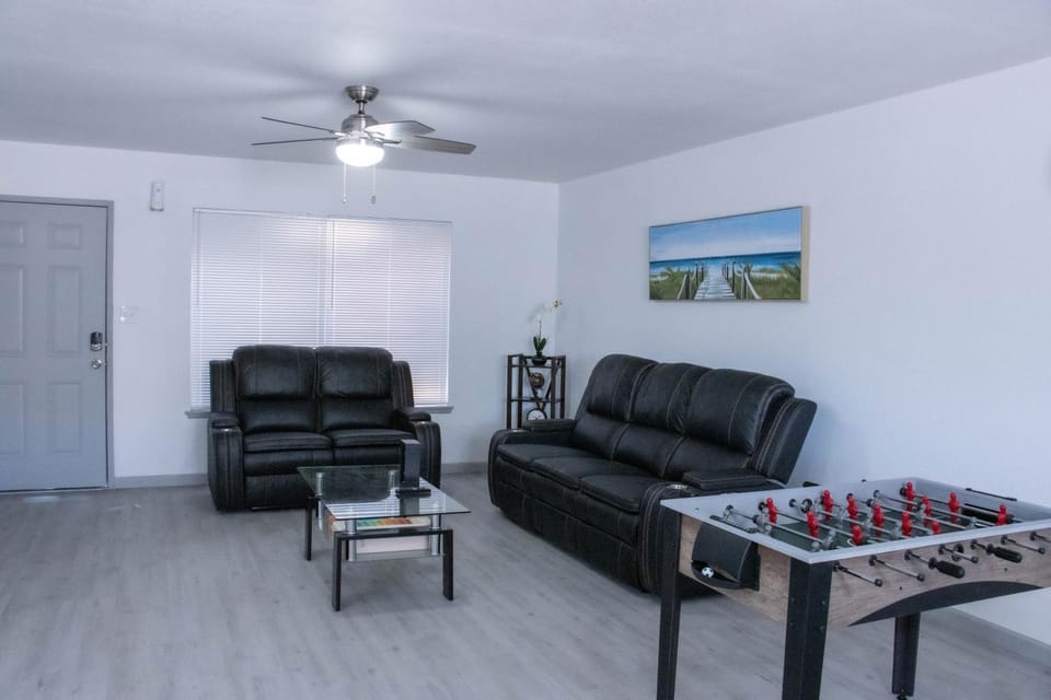 Living room, fireplace