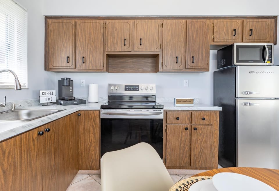 Coffee/tea facilities, Kitchen or kitchenette, minibar, pet friendly, toaster